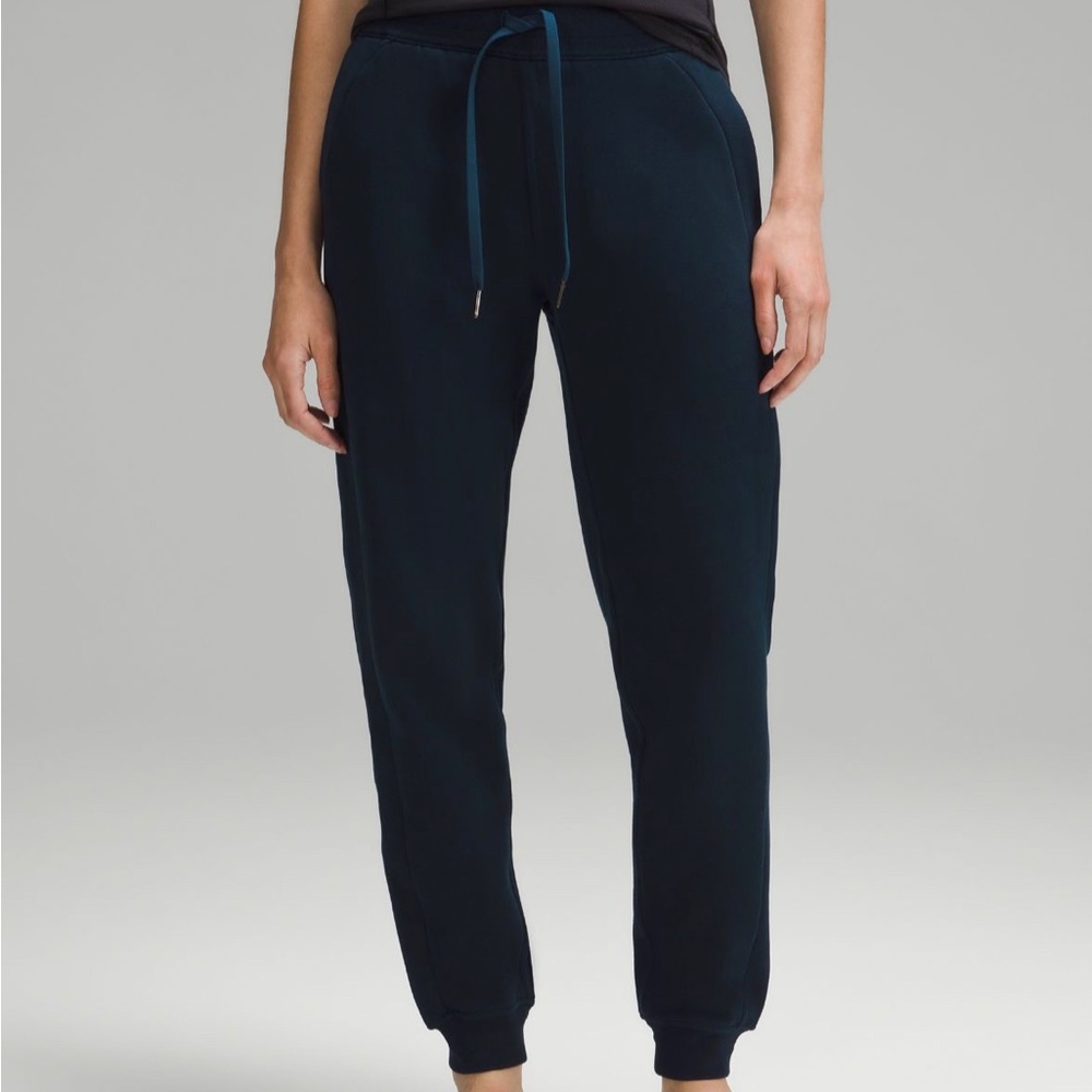 Lululemon Scuba Joggers